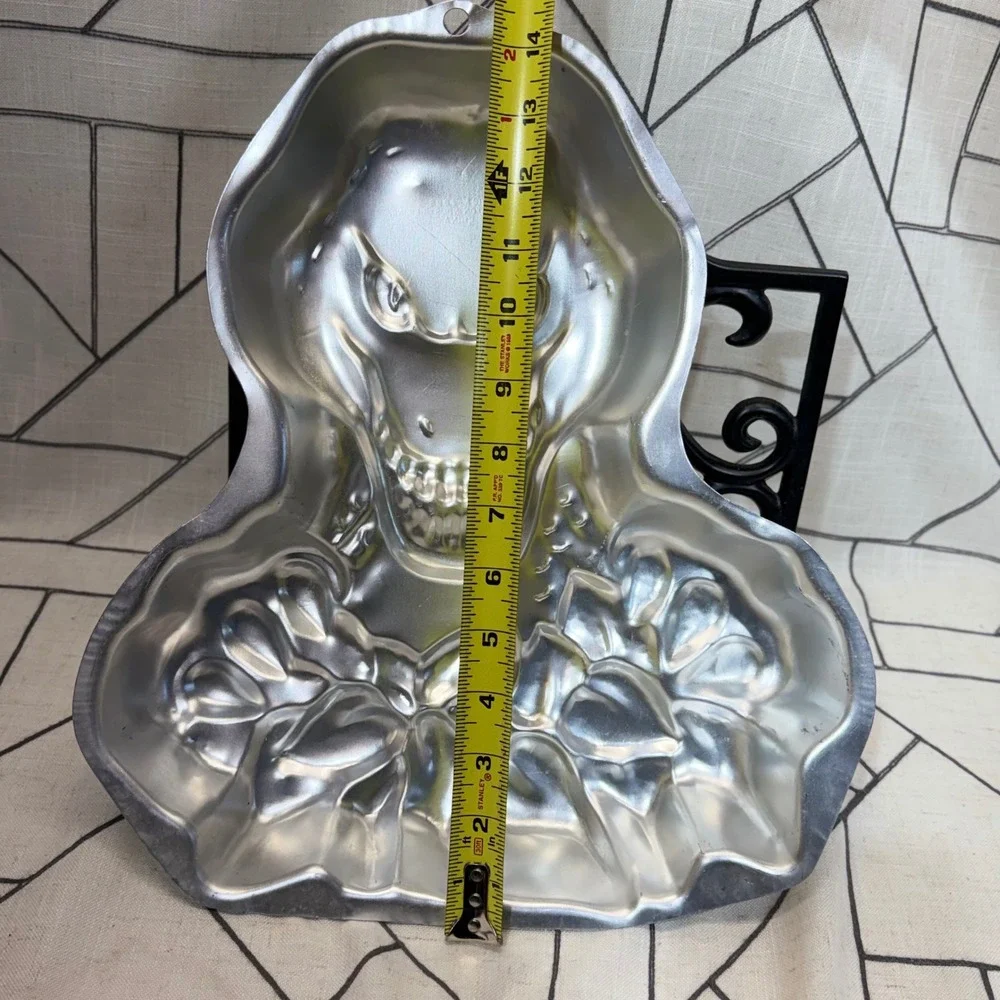 Wilton T-Rex Dinosaur Cake Pan 14